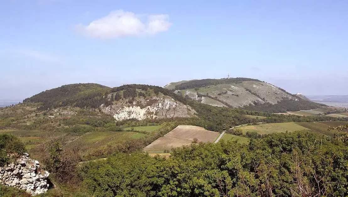 Vrchol Děvín
